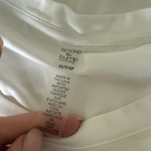 Beyond Yoga NEW One & Only Fetherweight maternity t shirt white - Picture 11 of 11